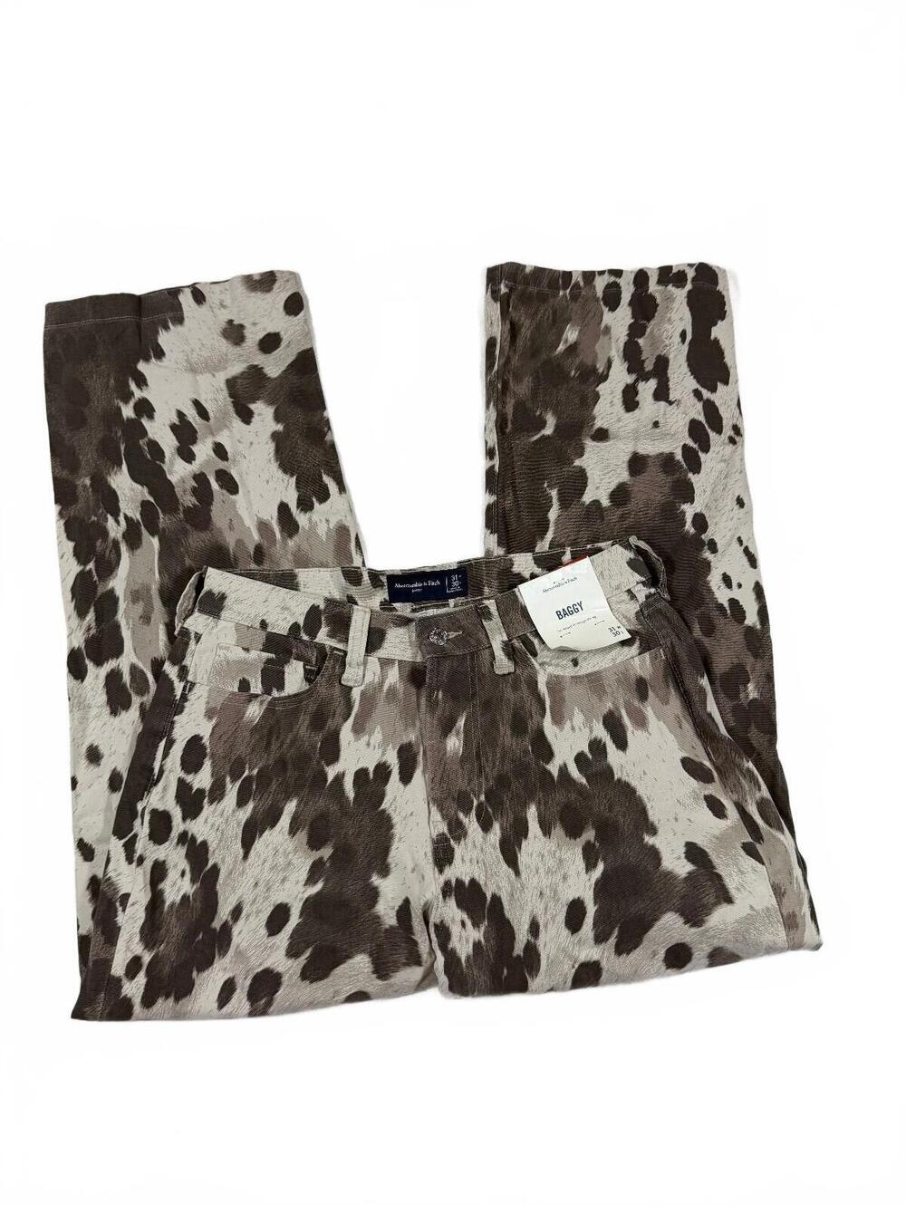 Abercrombie and Fitch Cow Print Women's Baggy Style Jean Size 31X30